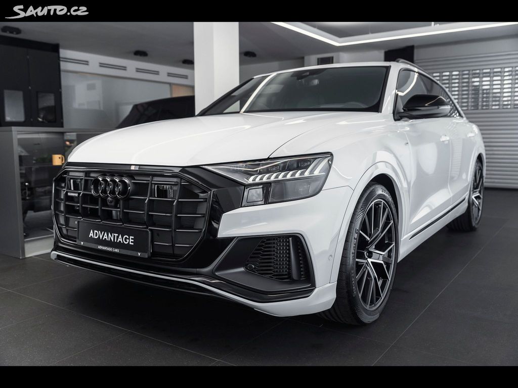 Audi Q8, 55 TFSI quattro S line/4zóny/H